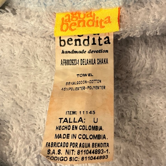 NWOT- Free People - Agua Bendita Blue and White Hooded Beach Poncho - Picture 8 of 8